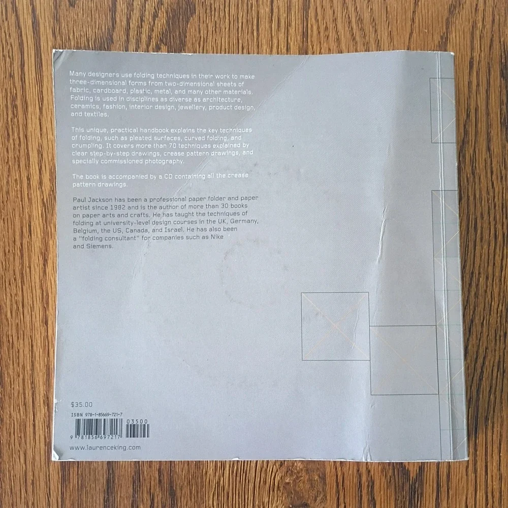Folding Techniques for Designers: From Sheet to Form by Paul Jackson (with CD)